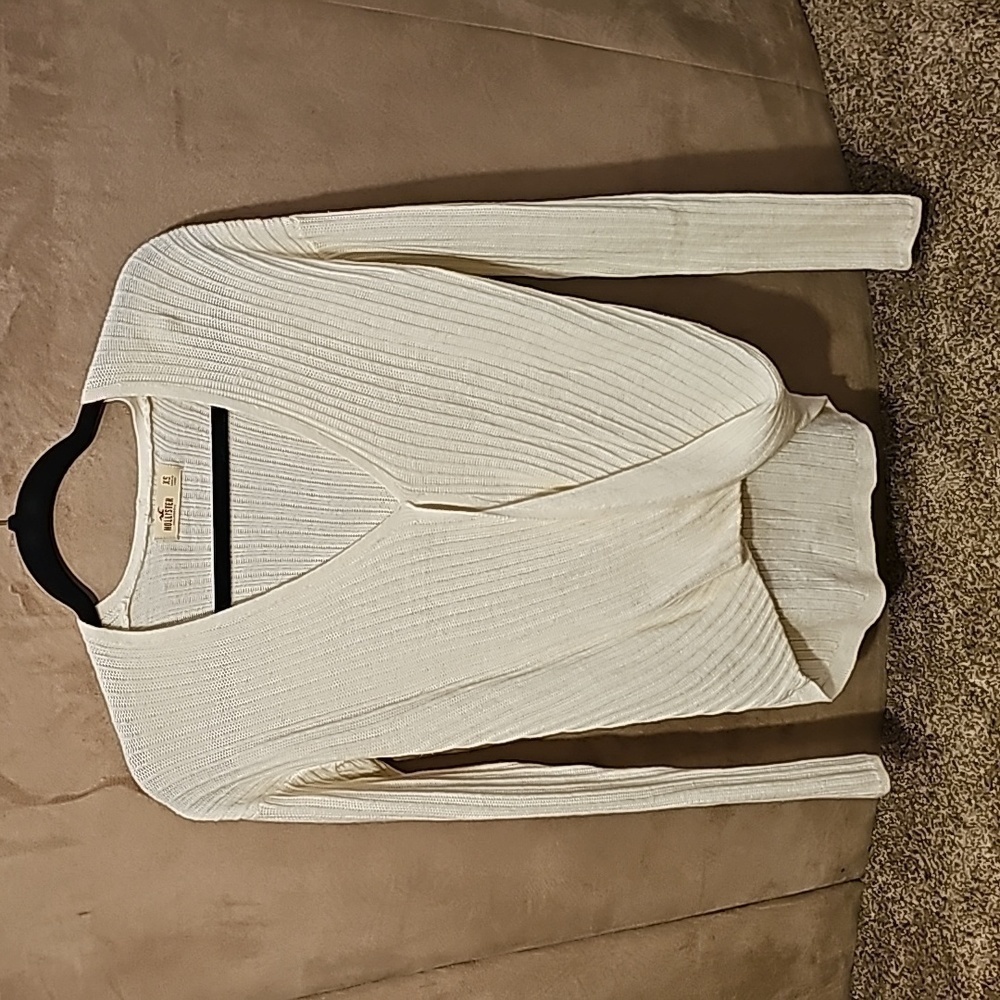 Hollister sweater. Size XS